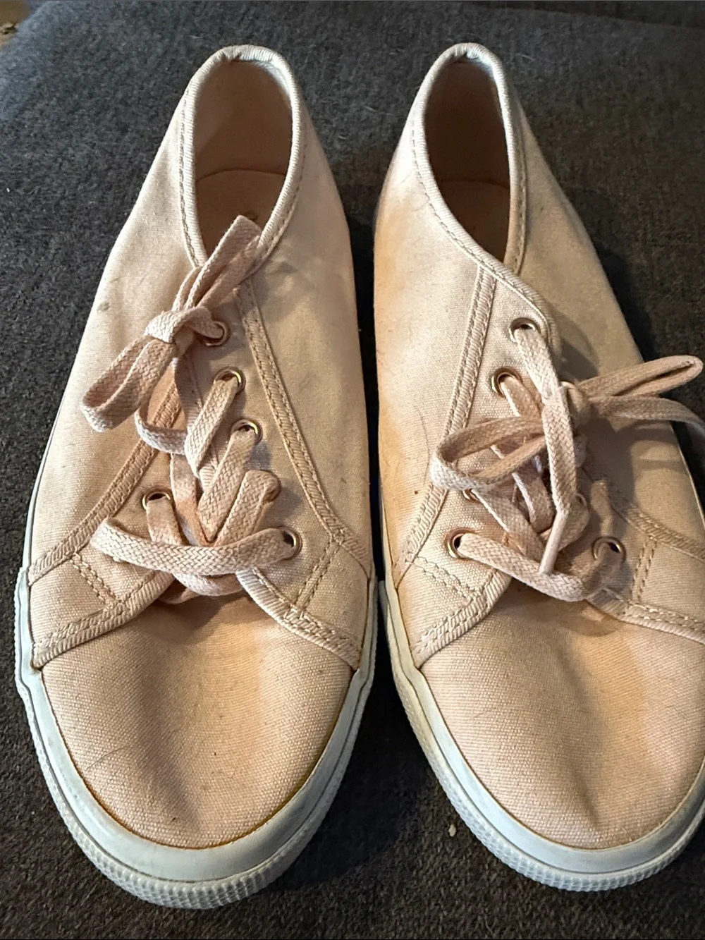 Old Navy Women's Pale Pink Canvas Lace-Up Sneakers - Picture 3 of 3